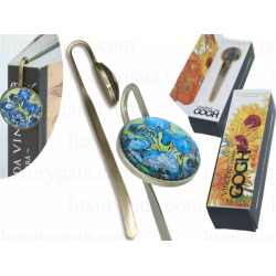 Книгоразделител по картини на V.Gogh ''Ириси''